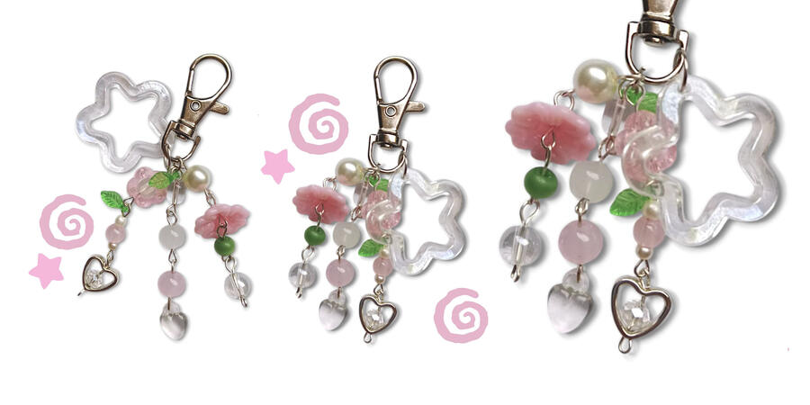 Flower Bloom Keychain - Rs. 299 each
